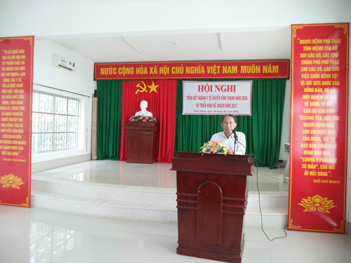 DS.CKII Nguyễn Phước Tồn, Phó Giám đốc Sở Y tế, phát biểu tại hội nghị.