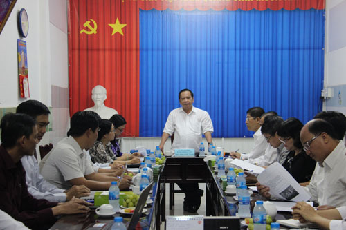 Bí thư Thành ủy Trần Quốc Trung phát biểu tại buổi làm việc tại BVTM