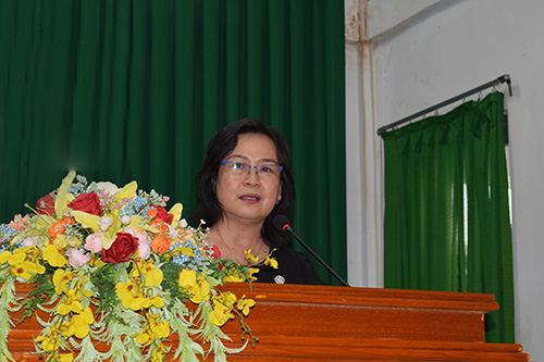 Phó Chủ tịch UBND Võ Thị Hồng Ánh phát biểu chỉ đạo.