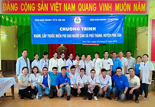 kham benh an giang 2.JPG