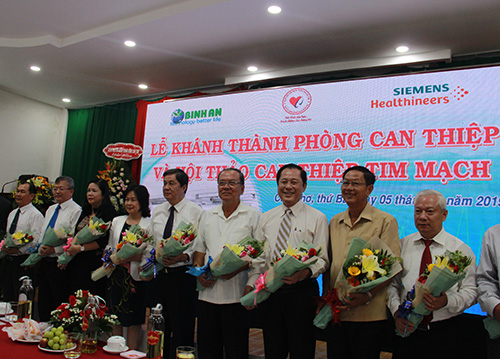 khanh thanh phong can thiep 2.jpg