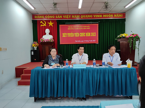 Ban sát hạch xét tuyển viên chức