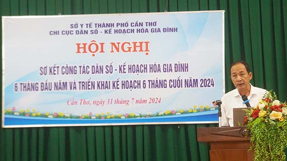 Ông Phạm Phú Trường Giang, Phó Giám đốc Sở Y tế phát biểu chỉ đạo.