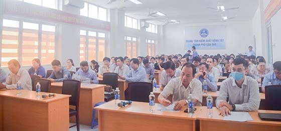 Các đại biểu tham dự điểm cầu tại thành phố Cần Thơ